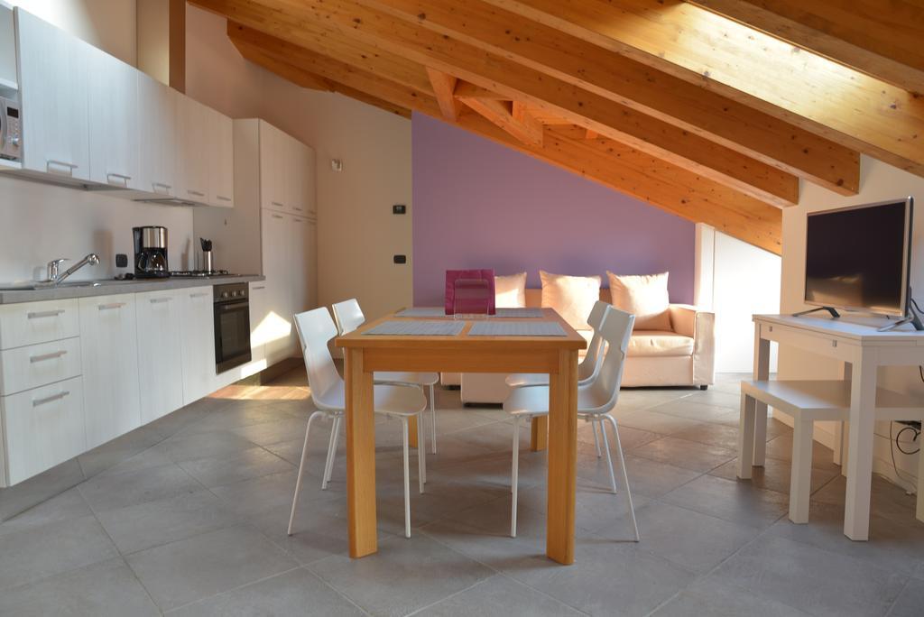 Cece' Dependance Apartment Lecco Bilik gambar