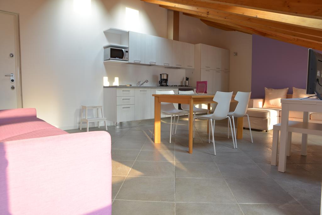 Cece' Dependance Apartment Lecco Bilik gambar